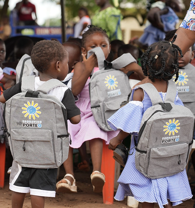 fondation_porteo_distribution_kit_scolaire